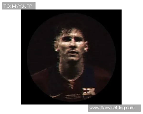 昔日足球明星的落寞与孤独男士头像展现人生的另一面 昔日足球明星的落寞与孤独男士头像展现人生的另一面