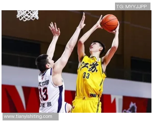 吴冠希在篮球赛场上的成长历程与未来发展潜力分析