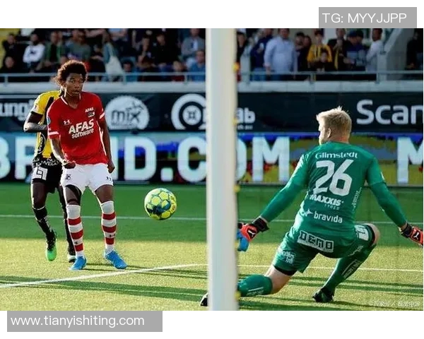 天狼星与诺科平的精彩对决揭示足球战术与团队协作的魅力