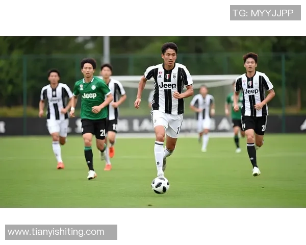 身高优势助力球场表现解析高个足球明星的成功之路与挑战