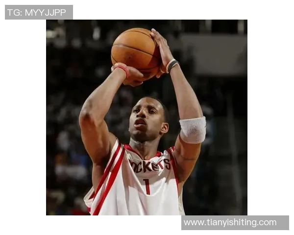 高大黑人篮球明星的精彩瞬间展现与运动魅力分析