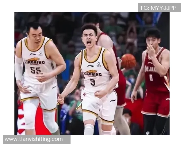 中国男明星篮球风云:从场上竞技到场外魅力的全方位解读 中国男明星篮球风云:从场上竞技到场外魅力的全方位解读